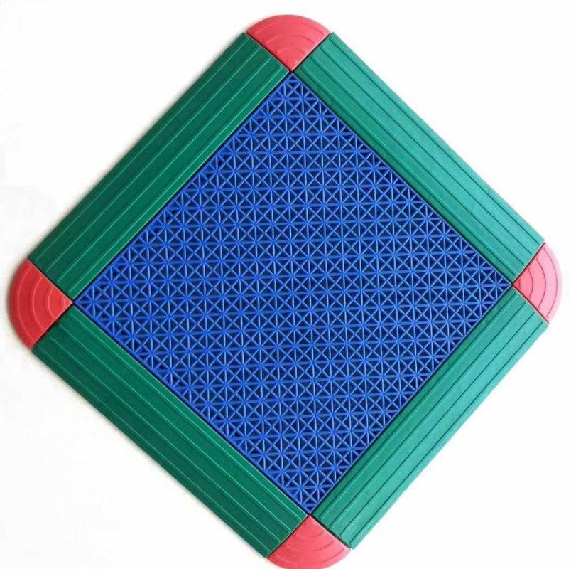 Blue PP Interlocking Sports Flooring 3.5mm 4.5mm 6mm Outdoor Sports Interlocking Tiles (Đường sàn thể thao liên kết màu xanh)