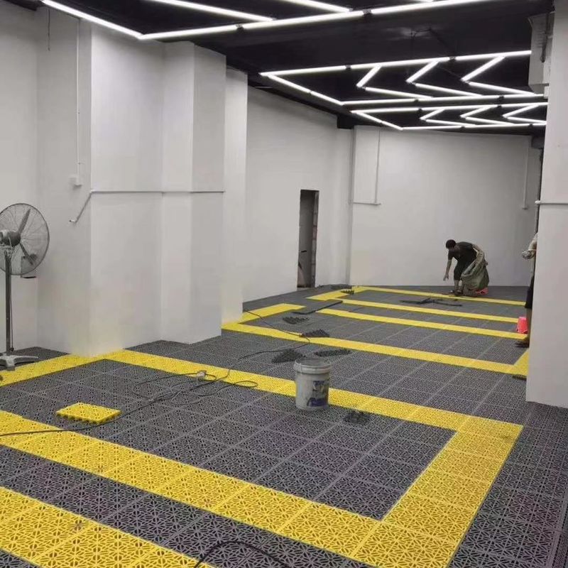 Blue PP Interlocking Sports Flooring 3.5mm 4.5mm 6mm Outdoor Sports Interlocking Tiles (Đường sàn thể thao liên kết màu xanh)
