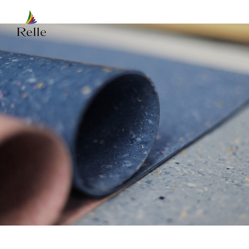 Sàn vinyl kiểu thiết kế hiện đại cho các khu vực giao thông cao trong văn phòng Bệnh viện và trường học