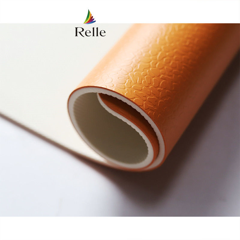 600 Tùy chọn màu Relle PVC Futsal Court Flooring Roll với thiết kế kết cấu lưới